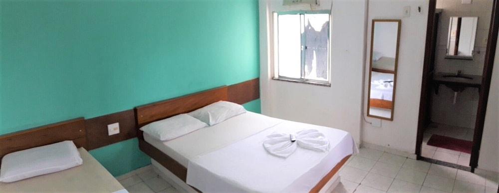 Hostel Dez De Julho มาเนาส์ ภายนอก รูปภาพ